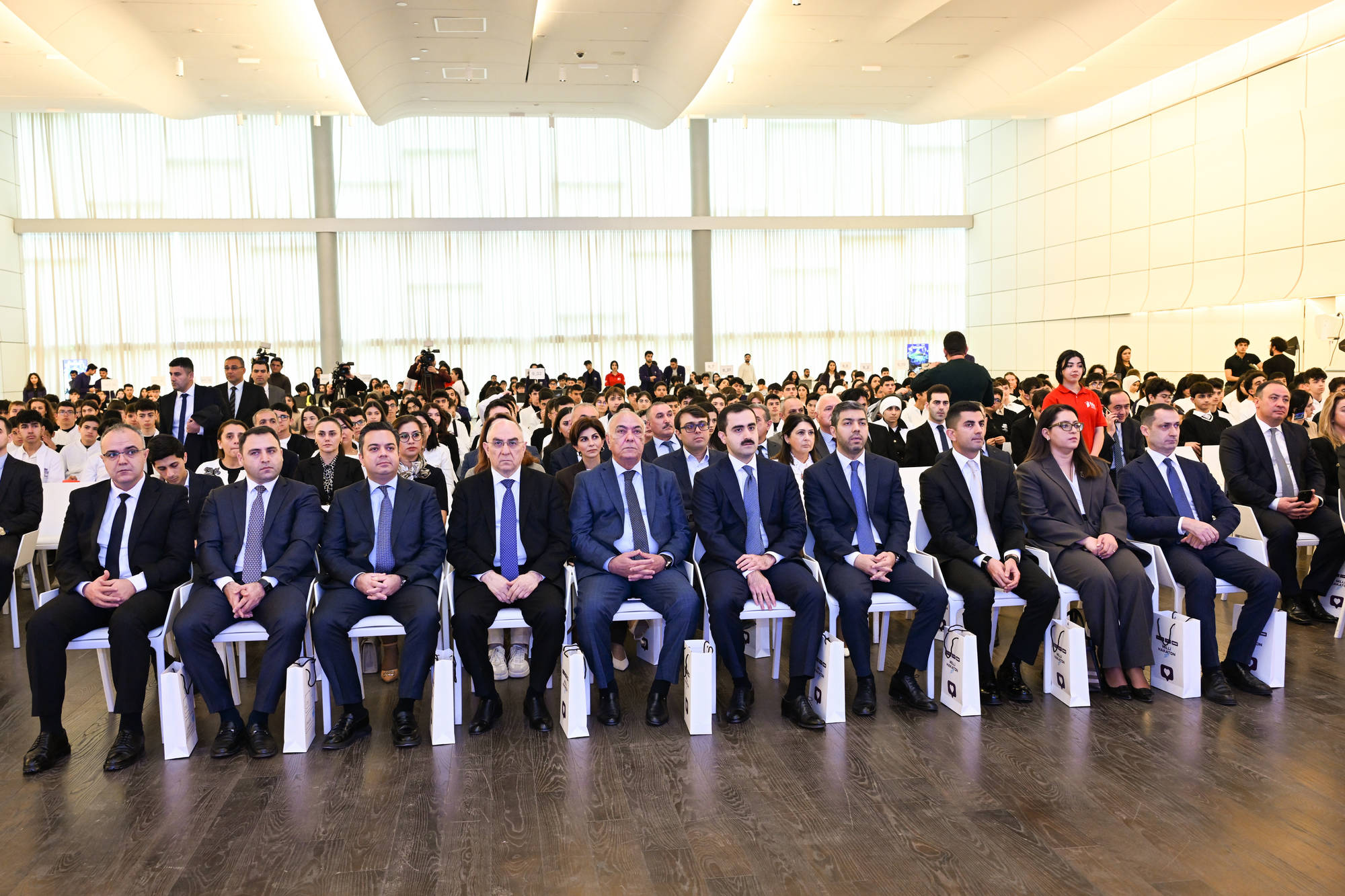 Məktəblilərarası Milli Hakaton – 2025-in qalibləri mükafatlandırılıblar - YENİLƏNİB