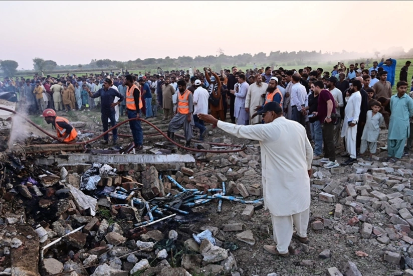 Pakistanda fabrikdə baş verən partlayış nəticəsində yeddi nəfər həlak olub