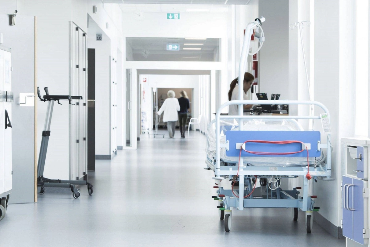 Abşeron Mərkəzi Xəstəxanasında "Həkimdən həkimə yönləndirmə" xidməti istifadəyə verilib