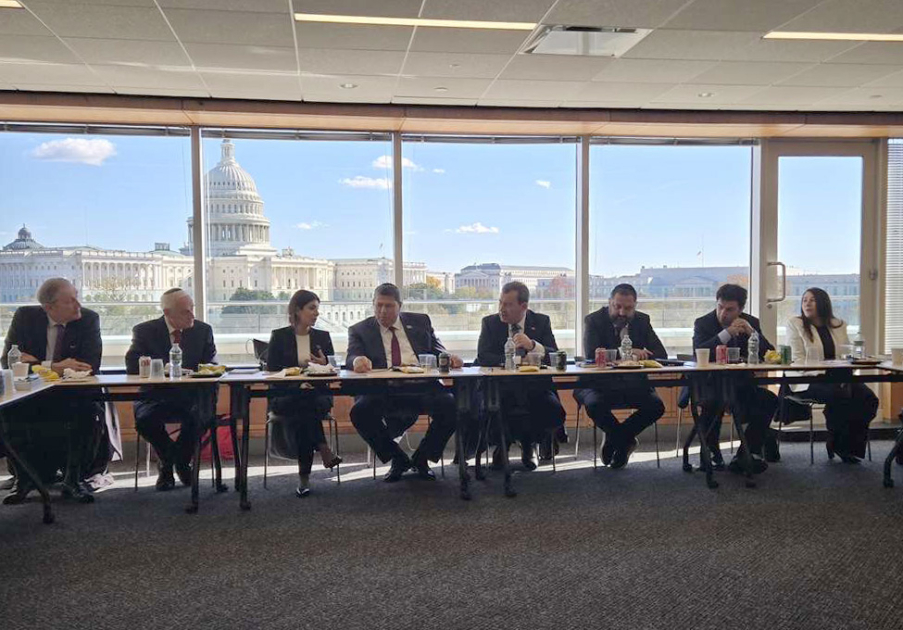 Azərbaycan nümayəndə heyəti ABŞ-da səfərdədir