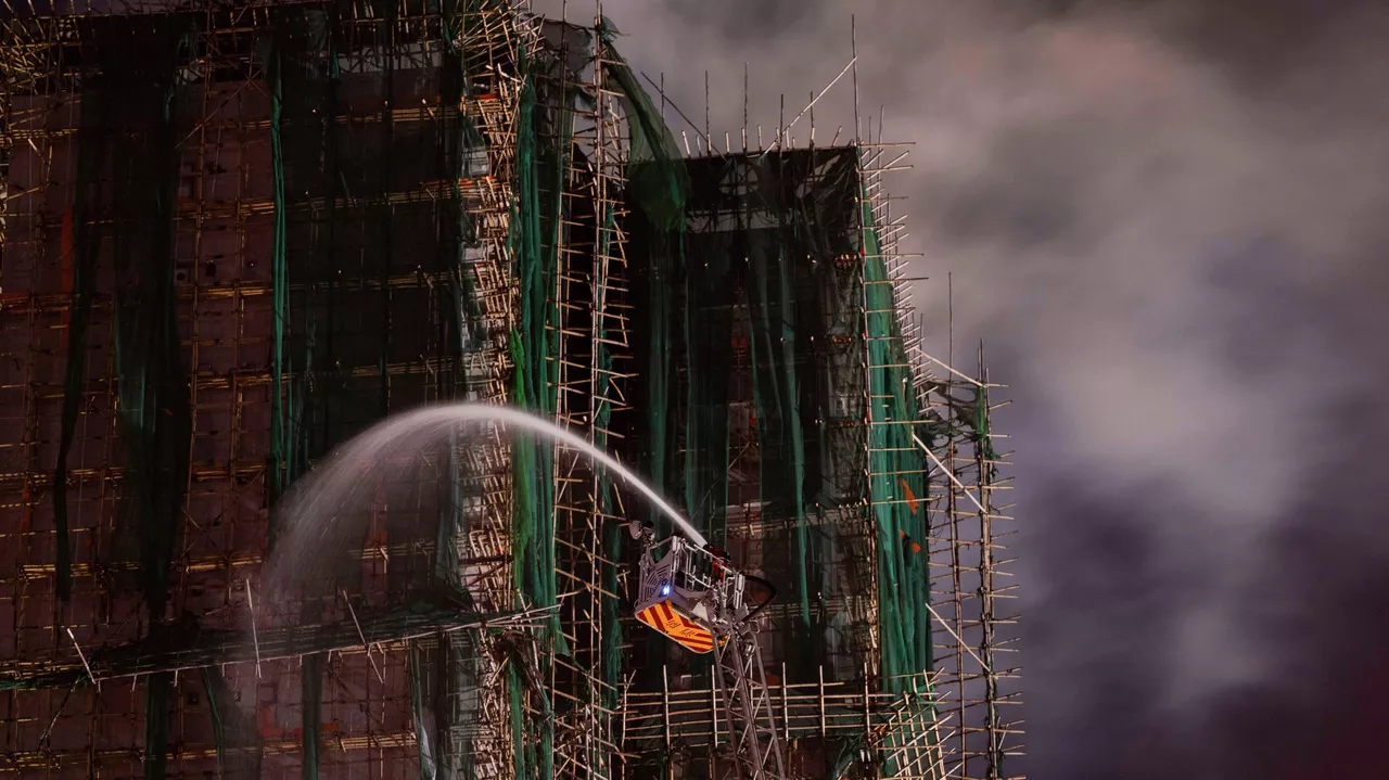 Honq-Konqda yanğınla bağlı 13 nəfər həbs edilib