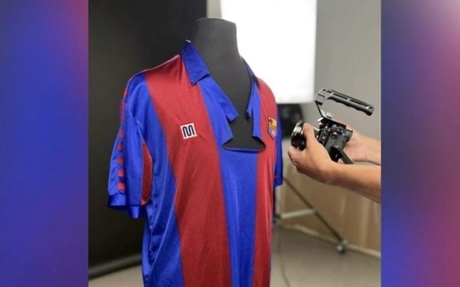 Maradonanın forması rekord qiymətə satıldı 