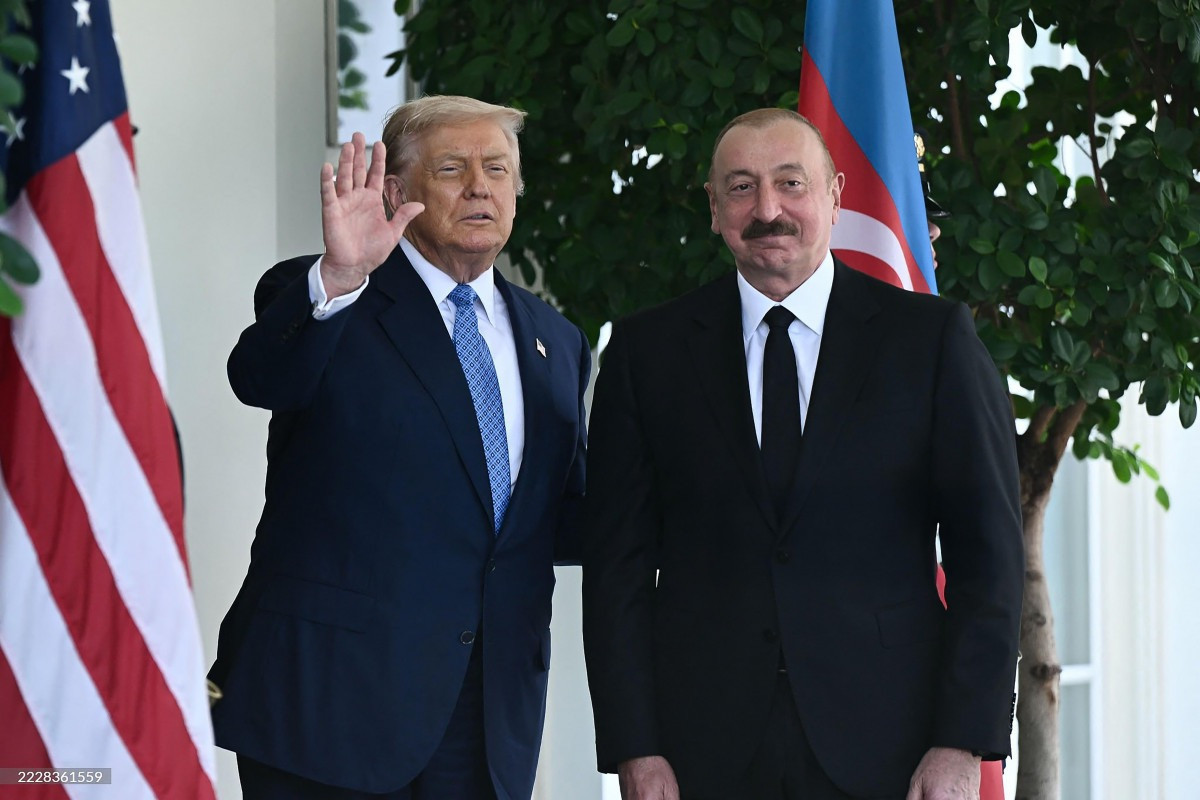 Donald Tramp İlham Əliyevə məktub ünvanlayıb