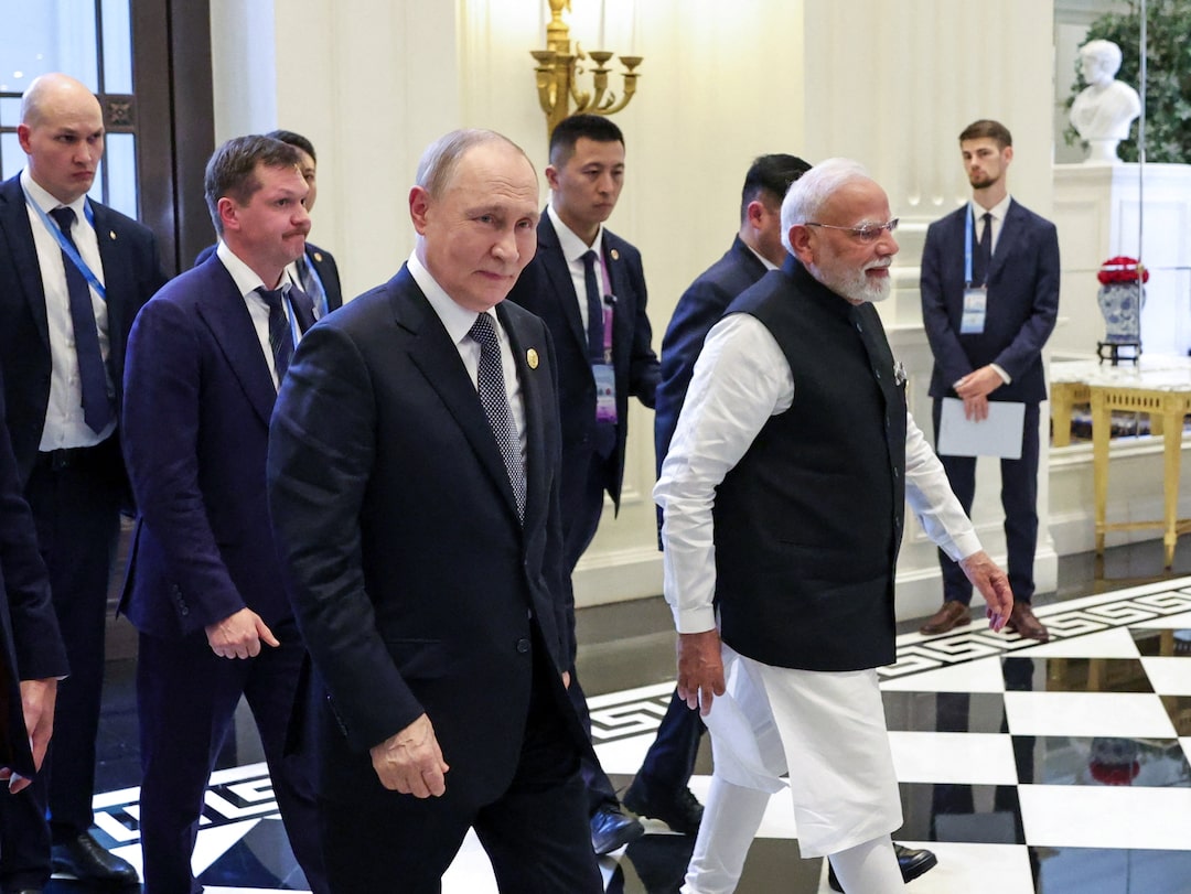 Putin Hindistana iki günlük səfərə gəlib