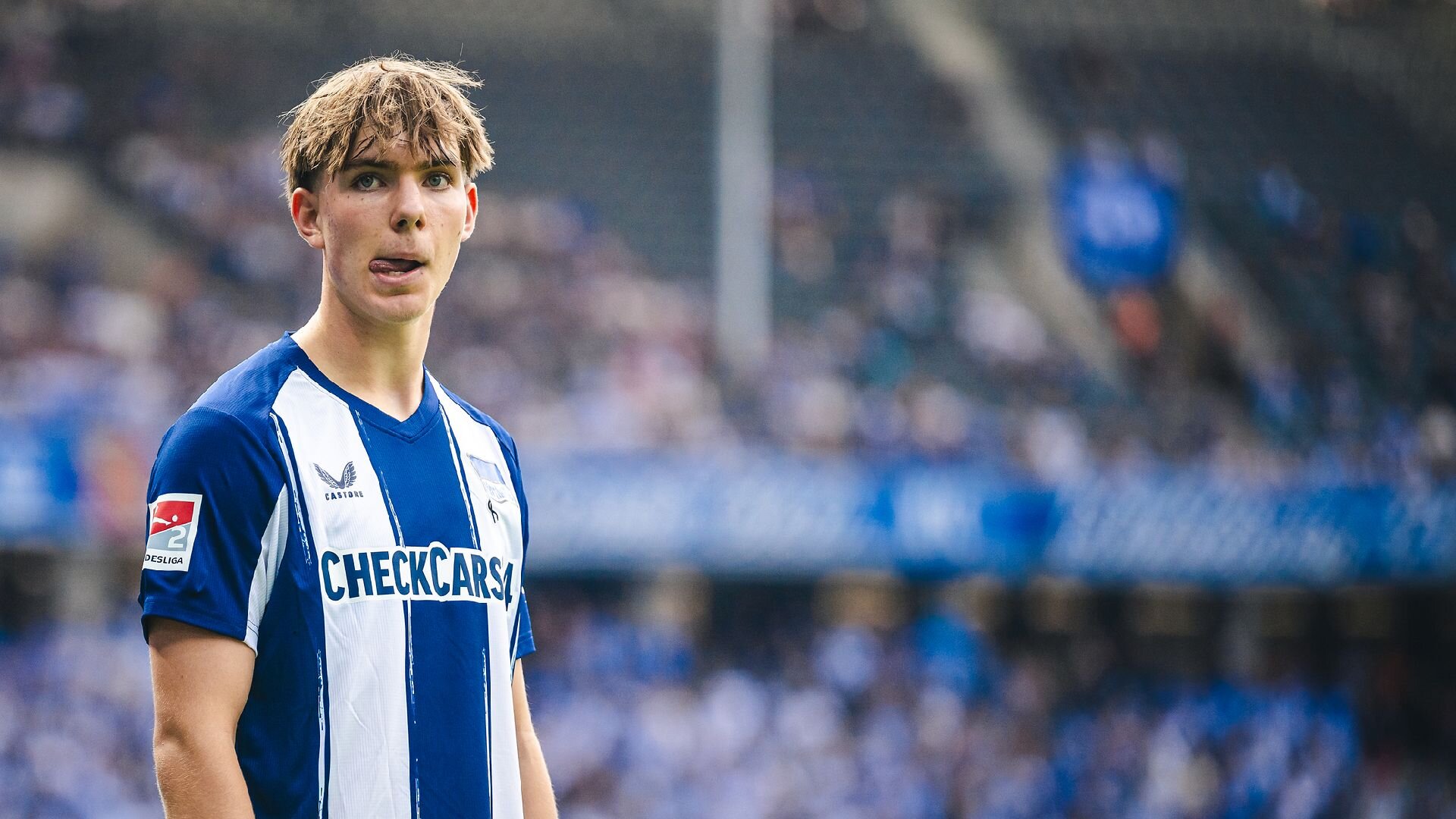 16 yaşlı futbolçu Cud Bellinqemin rekordunu qırdı 