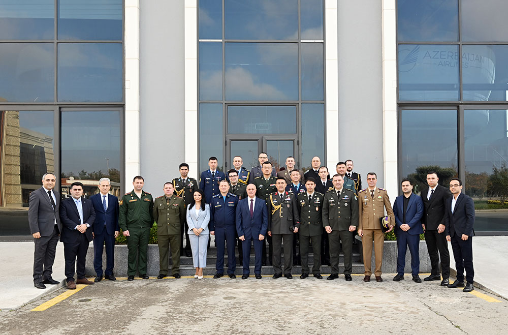 Hərbi attaşelər Milli Aviasiya Akademiyasını ziyarət ediblər