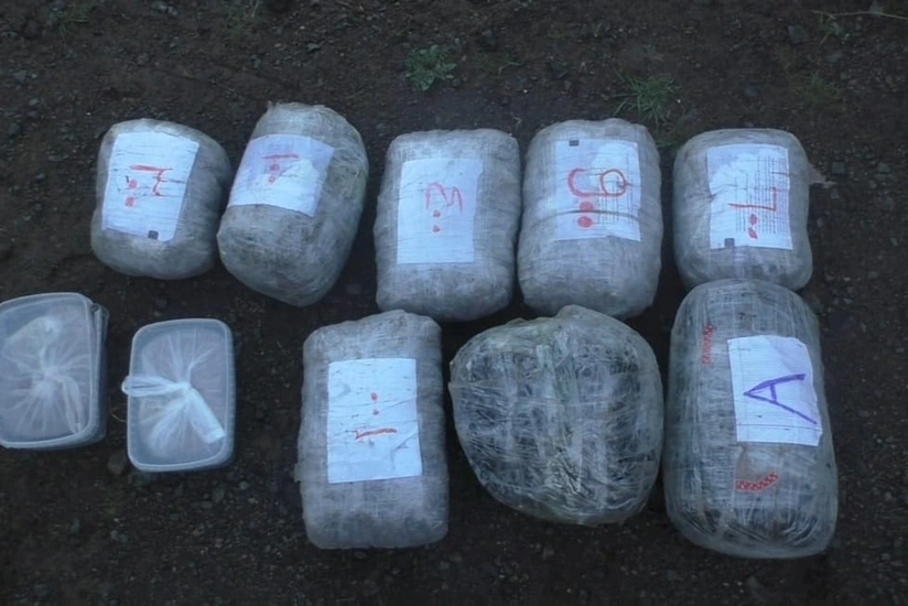 9 kiloqram narkotik satmaq istəyən şəxslər həbs olunub