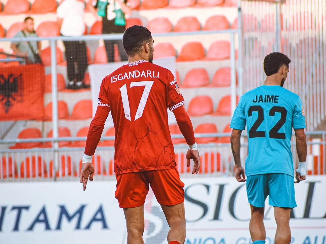 Vüsal İsgəndərli Albaniyada həftənin komandasına seçildi 