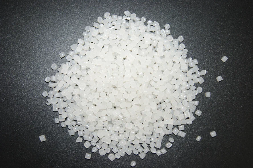 Etilen və propilen istehsalında artım qeydə alınıb