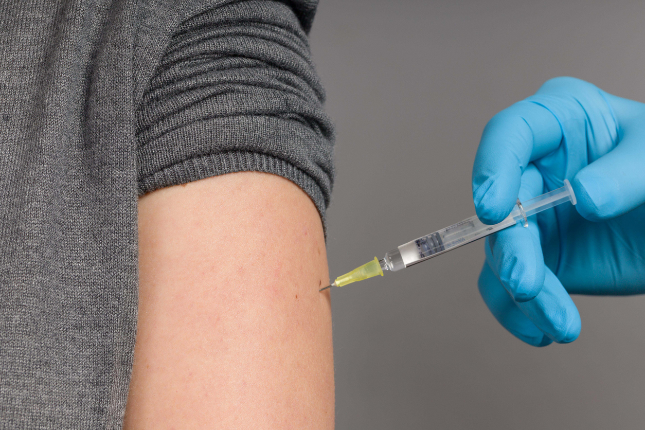 Ölkədə qrip əleyhinə peyvənd olunanların sayı açıqlanıb