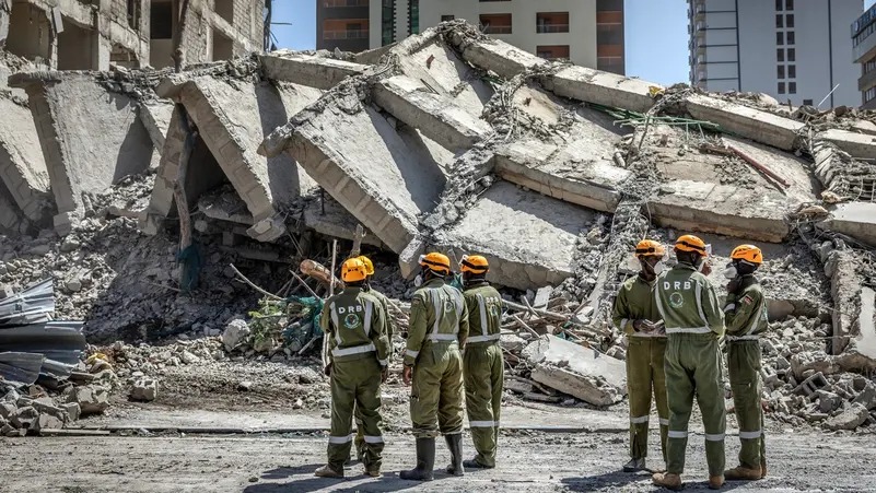 Nayrobidə tikilməkdə olan çoxmərtəbəli bina çöküb