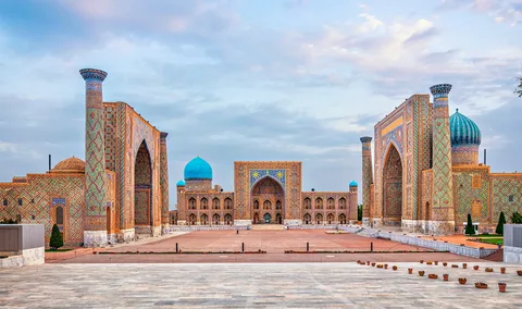 Özbəkistan  2030-cu ilə qədər 50 ölkəyə vizasız giriş imkanı verəcək