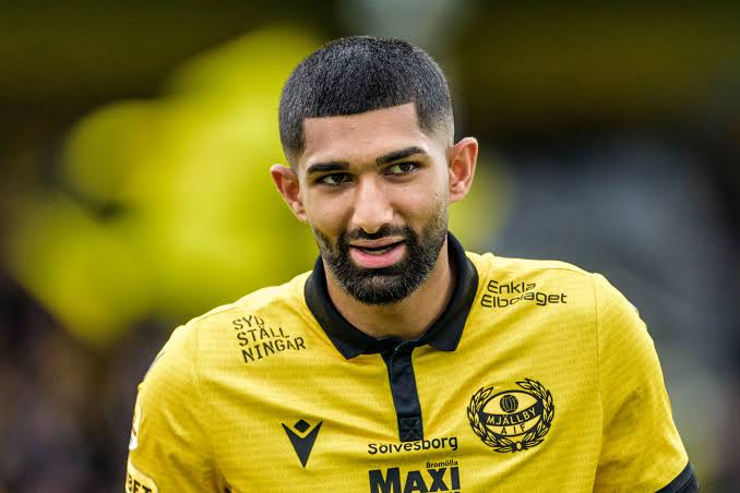 "Qarabağ" pakistanlı müdafiəçi ilə maraqlanır 