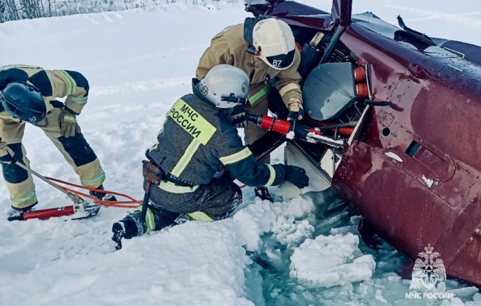 Rusiyada helikopter qəzasında iki nəfər ölüb