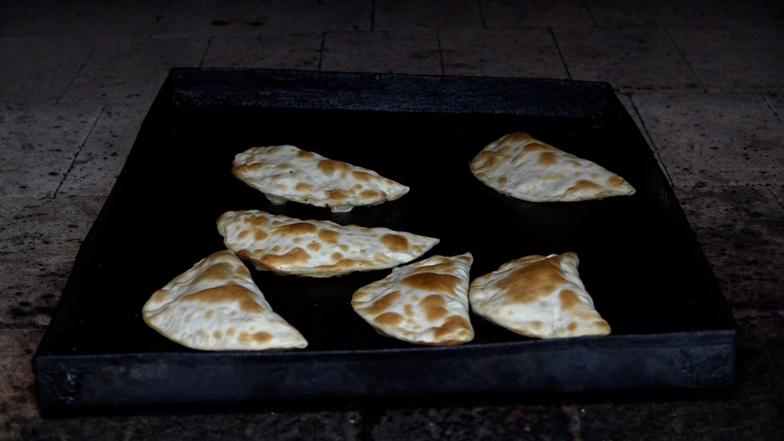 Dənizkənarı obyektlərdə “dəvə qutabı” ilə bağlı reydlər davam edir