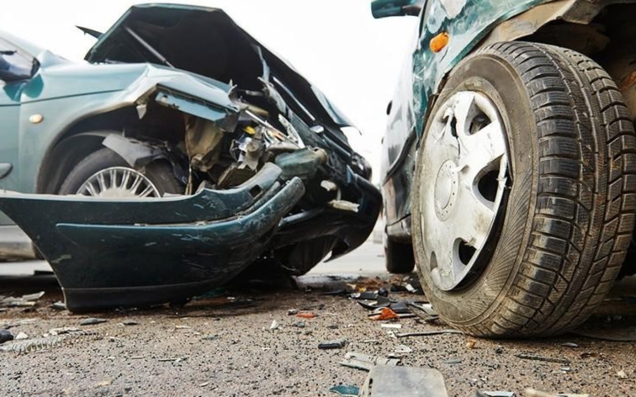 Oğuzda “Mercedes” və “KİA” toqquşub - YENİLƏNİB