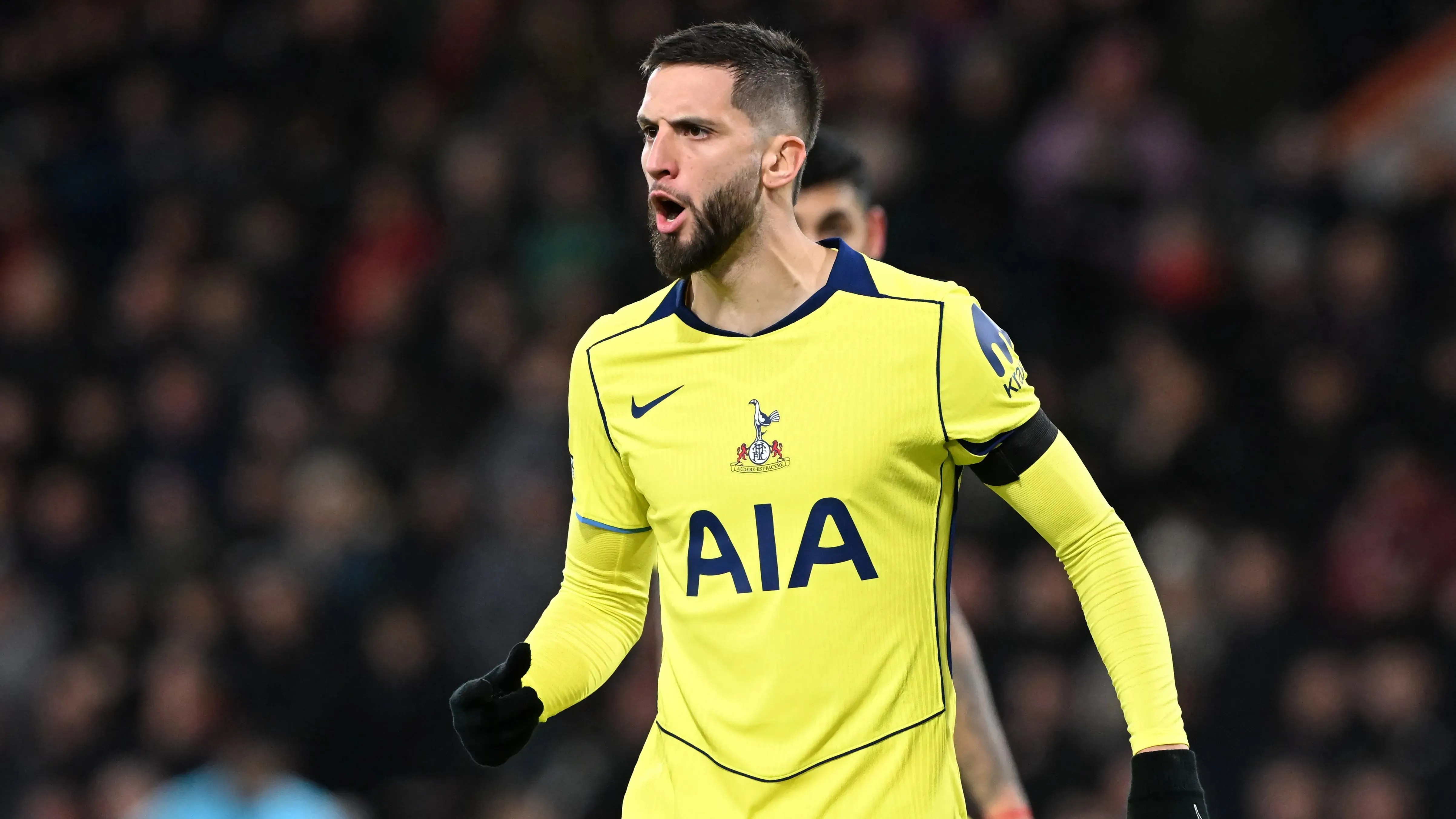 "Tottenhemin futbolçusu 3 aylıq sıradan çıxdı 