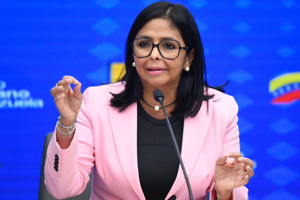 Delsi Rodrigez: Neft satışından əldə edilən gəlir səhiyyə sisteminə istifadə olunacaq