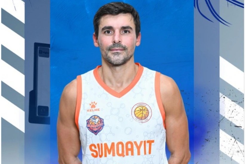 "Sumqayıt" 45 yaşlı basketbolçusu ilə vidalaşdı 