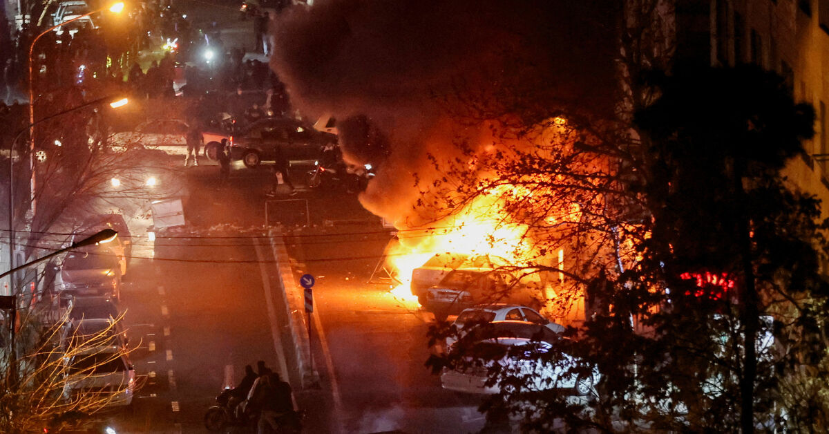 KİV: İranda 3000 terrorçu və etirazçı saxlanılıb