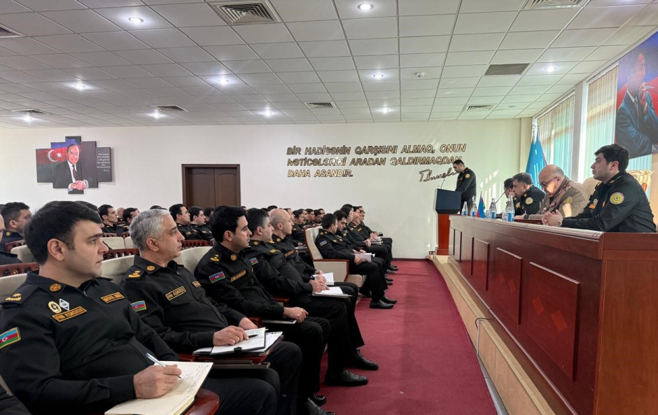 FHN-in Kiçikhəcmli Gəmilərə Nəzarət və Sularda Xilasetmə Dövlət Xidmətində toplantı keçirilib