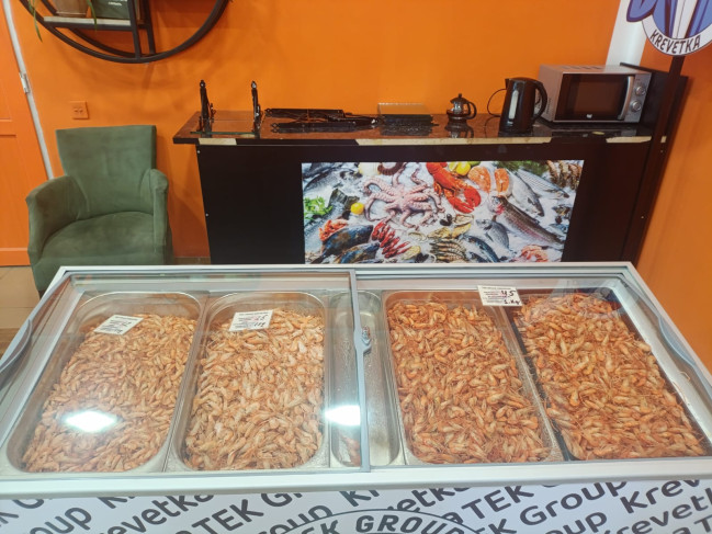 Bazarlarda saxta “krevetka”lar satılır ? - VİDEO