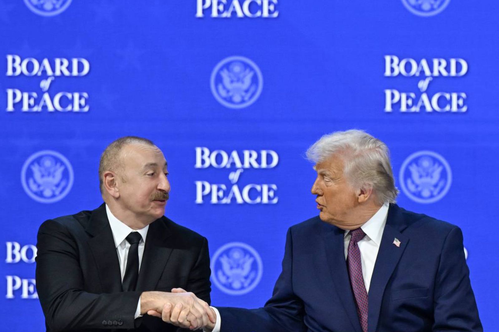 Tramp: ABŞ Azərbaycana müdafiə məhsulları satacaq