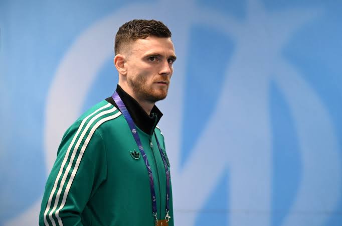 "Liverpul" müdafiəçisini "Tottenhem"ə buraxmadı