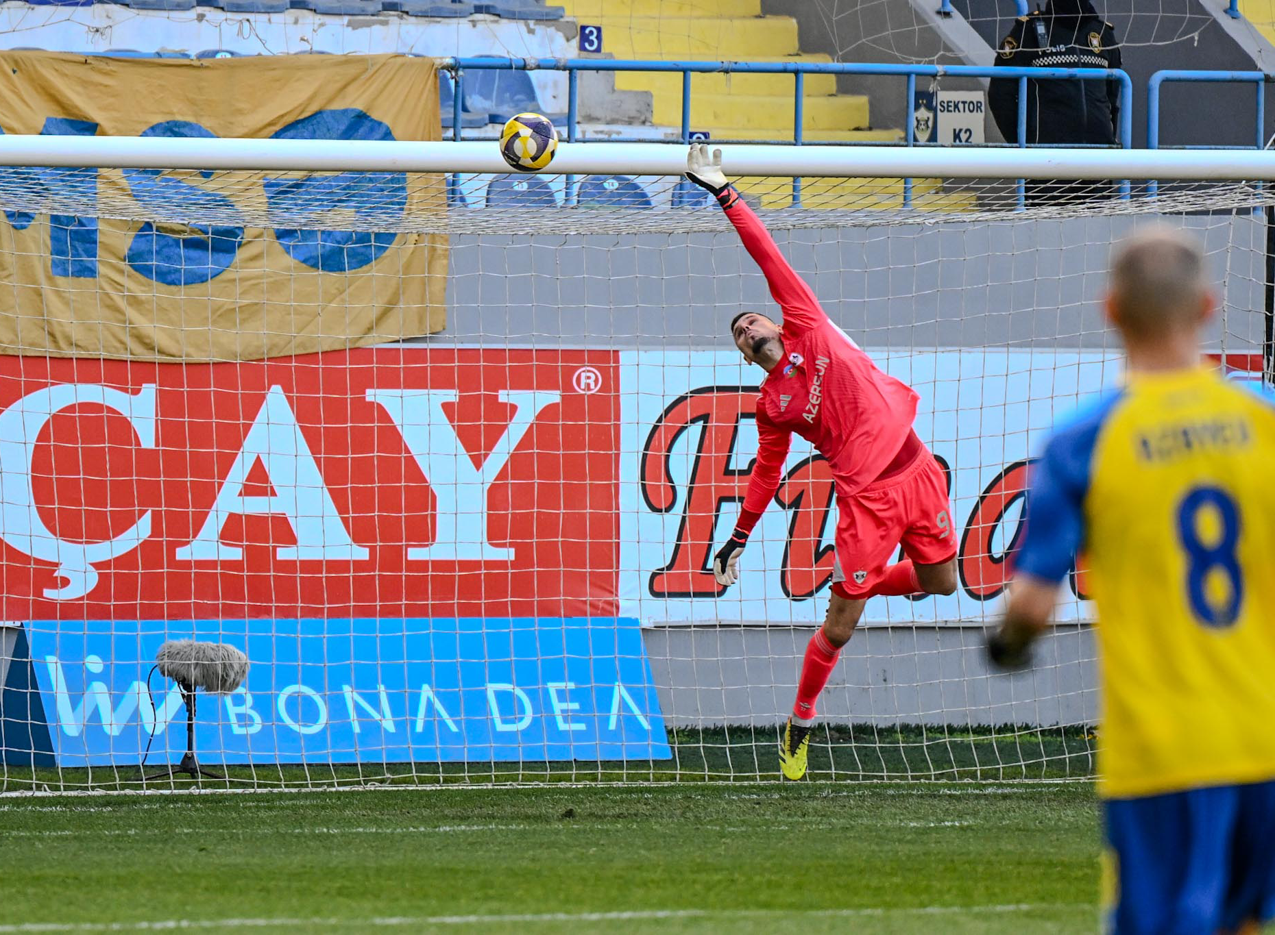 “Qarabağ”ın ev seriyası qırıldı: 17 ildən sonra meydanında qol vurmadan uduzdu