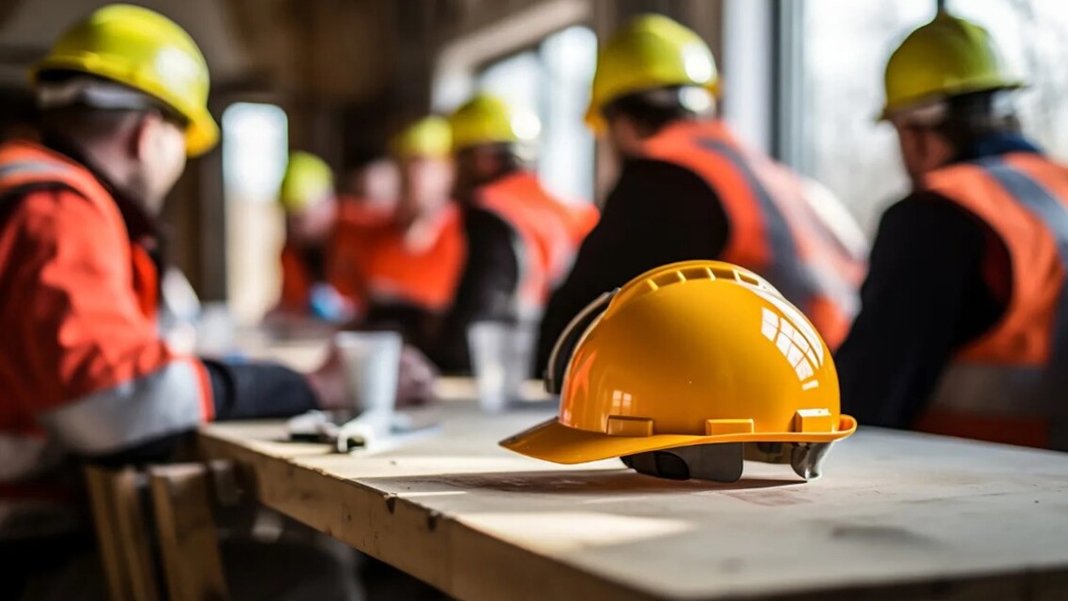 Azad edilmiş ərazilərdə 8 mindən çox şəxs işlə təmin olunub