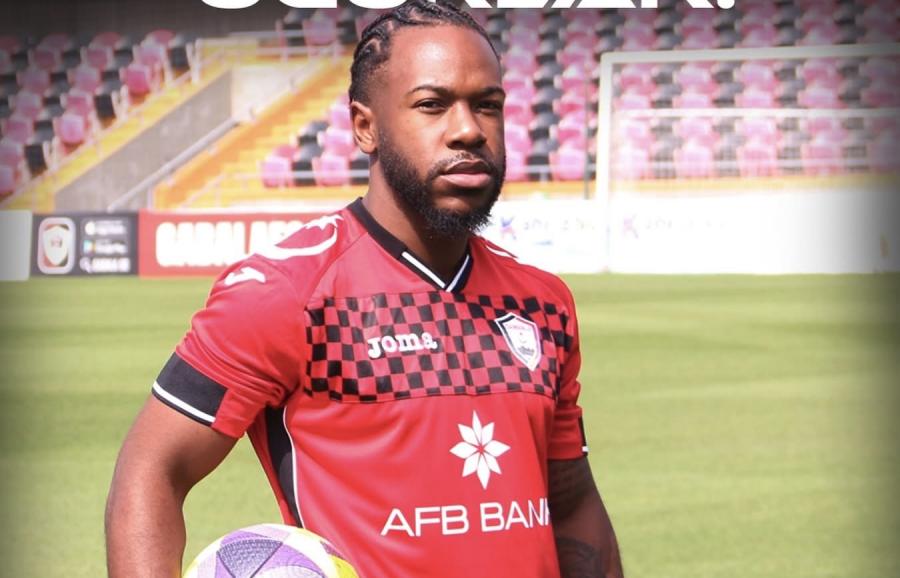 "Qəbələ" kamerunlu futbolçu ilə yollarını ayırdı 