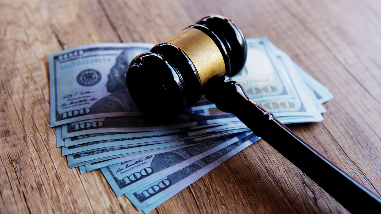 Vətəndaş borca görə həbs oluna bilərmi? – Vəkildən hüquqi izah