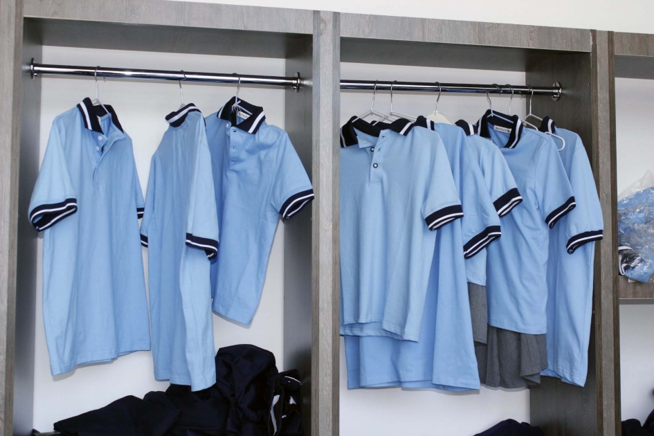 Vahid məktəbli formasının üstünlükləri nələrdir? 