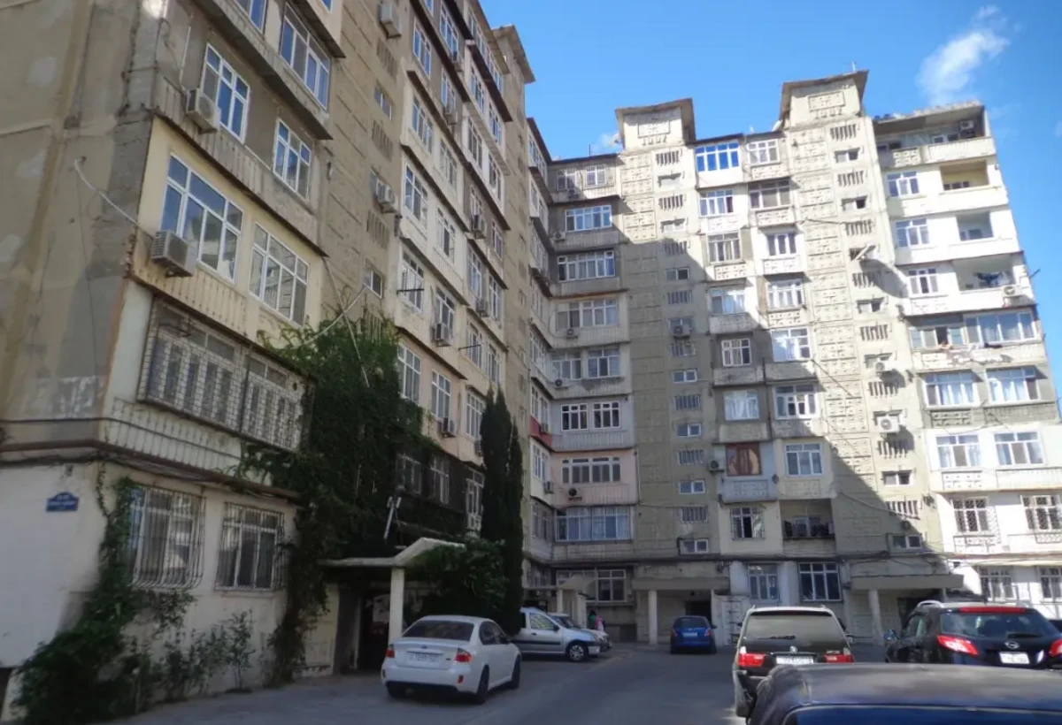 Bakıda köhnə tikili mənzillər ucuzlaşacaq - PROQNOZ