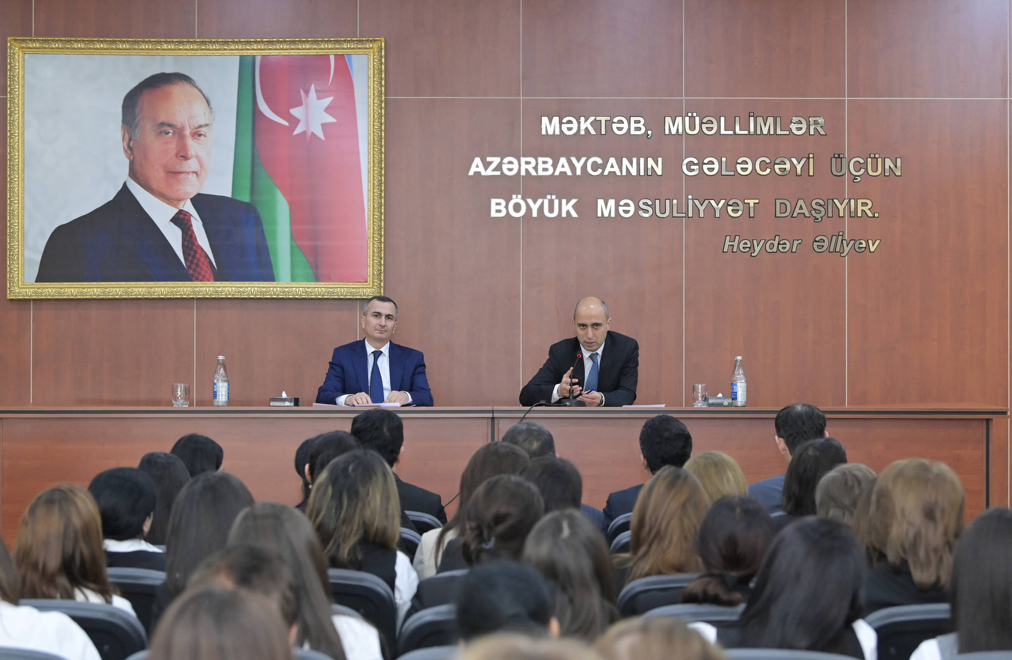 Mərkəzi Aran regionunda tədrisin keyfiyyəti müzakirə edilib