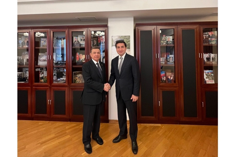 Hikmət Hacıyev Türkmənistan səfiri ilə görüşüb