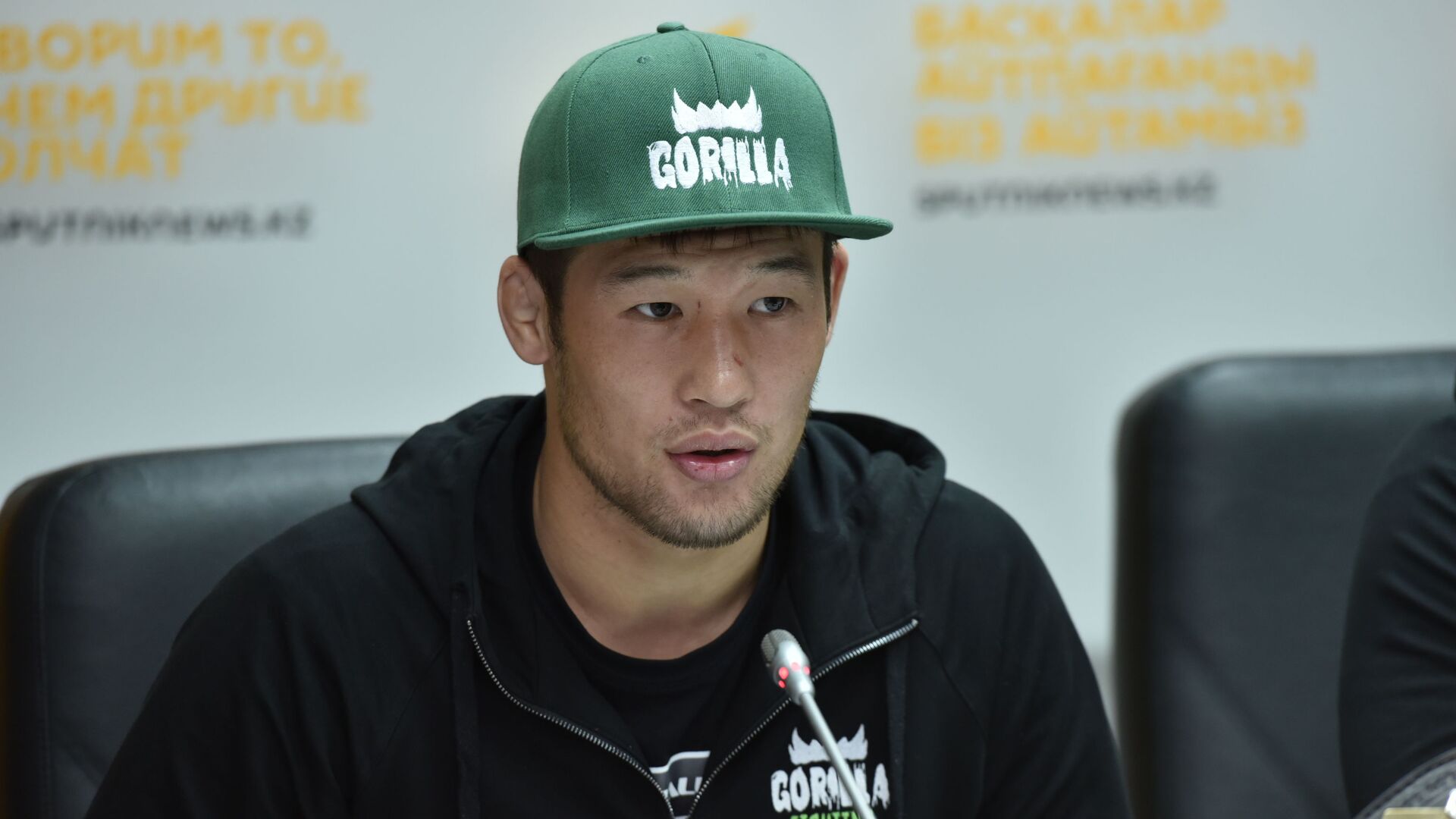 Şavkat Rəhmonov  UFC reytinqindən çıxarılıb