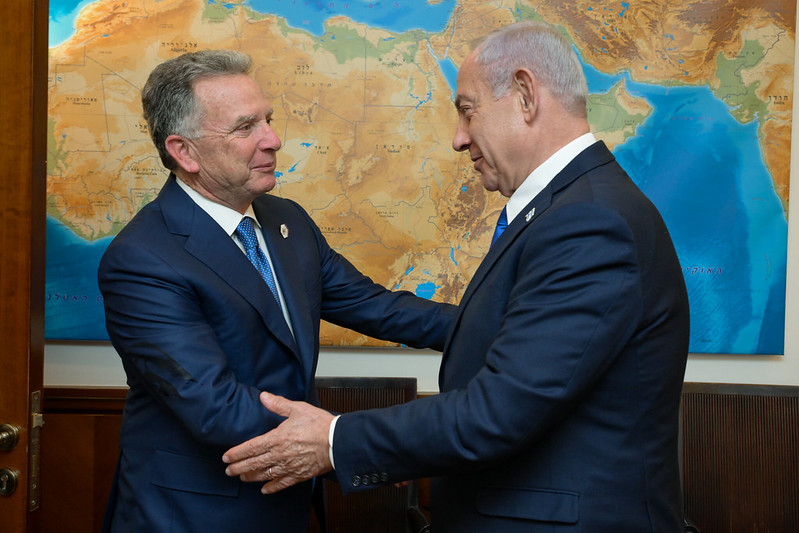 İsrailin Baş naziri Uitkoff ilə görüşüb