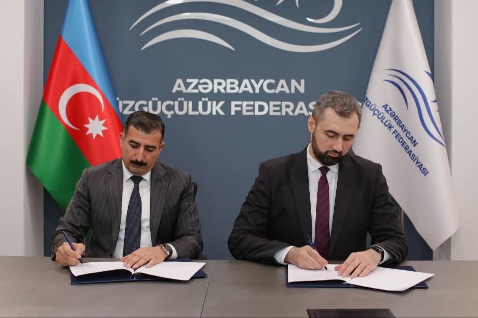 Azərbaycan Üzgüçülük və Triatlon Federasiyaları arasında əməkdaşlıq memorandumu imzalanıb