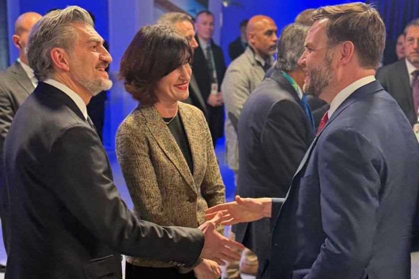 Gürcüstan Prezidenti  ABŞ-nin vitse-prezidenti  və Marko Rubio ilə görüşüb