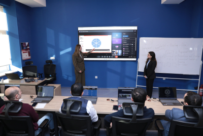 XRİTDX yeni istifadəyə verilmiş laboratoriyada təlimlərə başlayıb