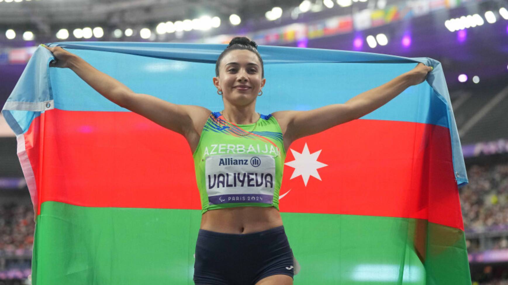 Lamiyə Vəliyeva yeni ölkə rekordu müəyyənləşdirib