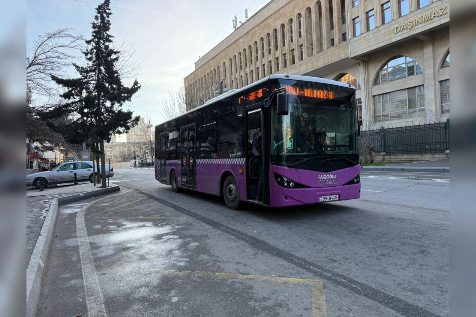 AYNA: 206 nömrəli marşrut üzrə müasir avtobuslar fəaliyyət göstərir