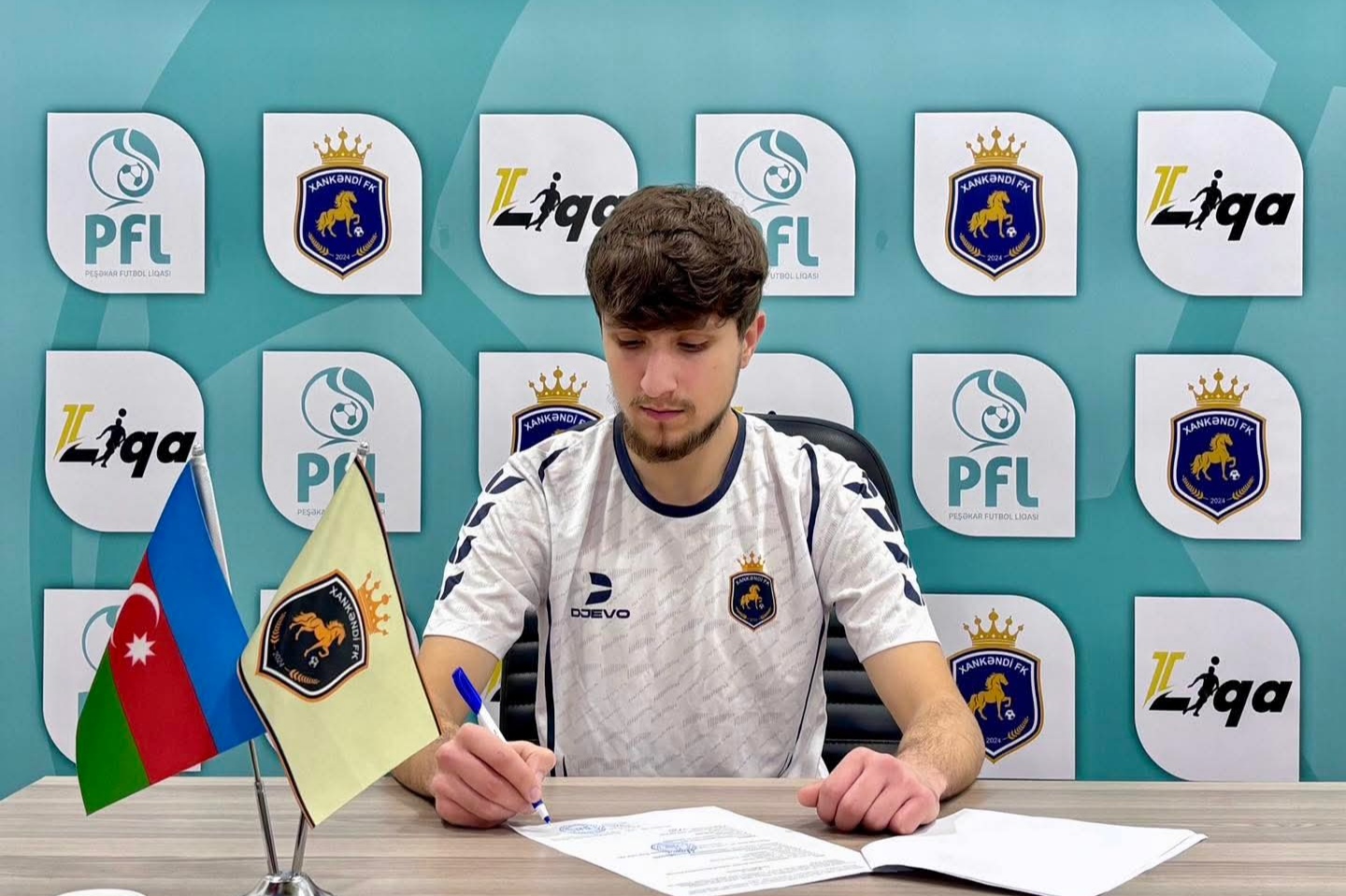 "Xankəndi" FK müdafiəçi ilə gücləndi 