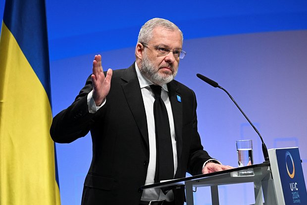 Ukraynada keçmiş nazir çirkli pulların yuyulmasında ittiham olunur