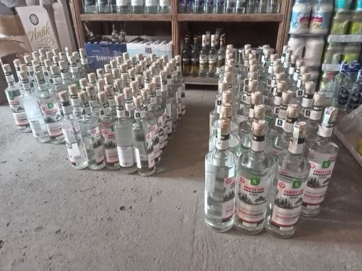 Mingəçevirdə mağazalarda aşkarlanan saxta alkoqollu içkilərin satışı qadağan edilib