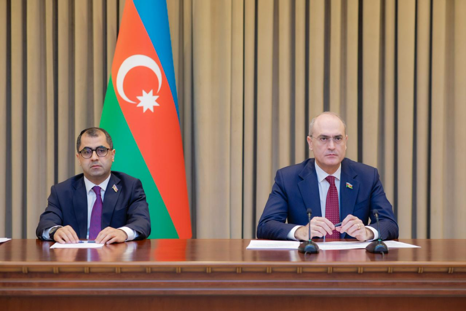 Ali Məclisin yaz sessiyasının növbəti iclası keçirilib