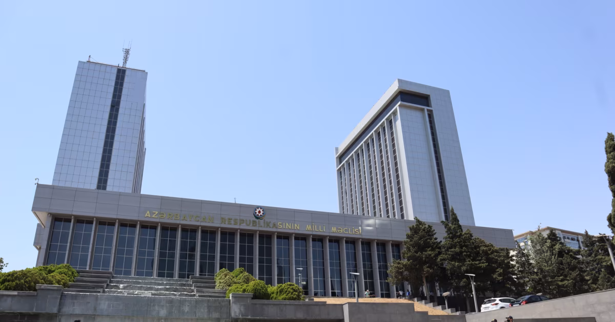 Parlamentin komissiyası ölkəmiz əleyhinə aparılan hibrid hücumlara dair açıqlama yayıb