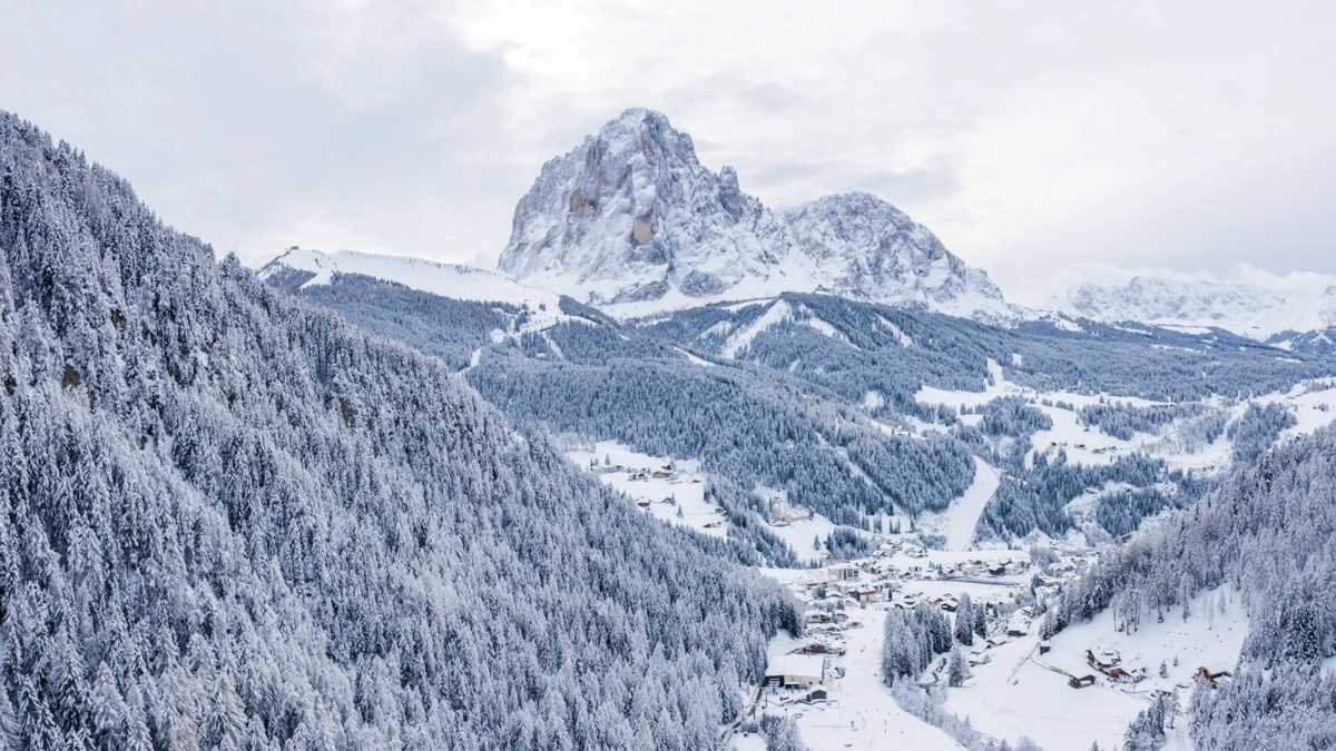 Avstriyada qar uçqunları nəticəsində 20-dən çox insan ölüb