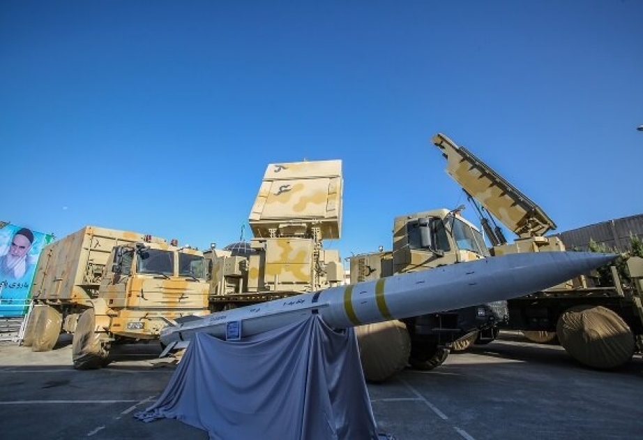 İran Hörmüz boğazında zenit raketini sınaqdan keçirib
